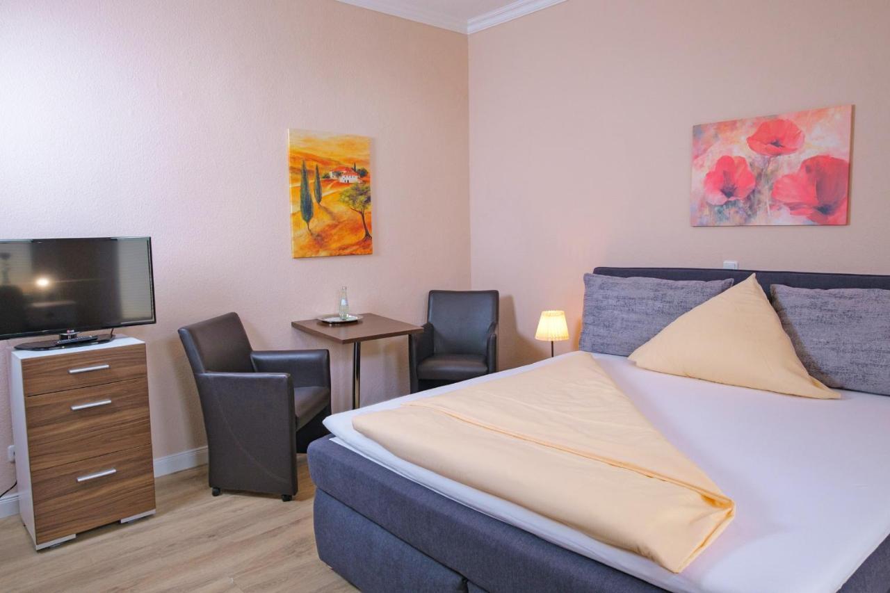 Hotel-Restaurant Holsteiner Hof Geesthacht Ngoại thất bức ảnh